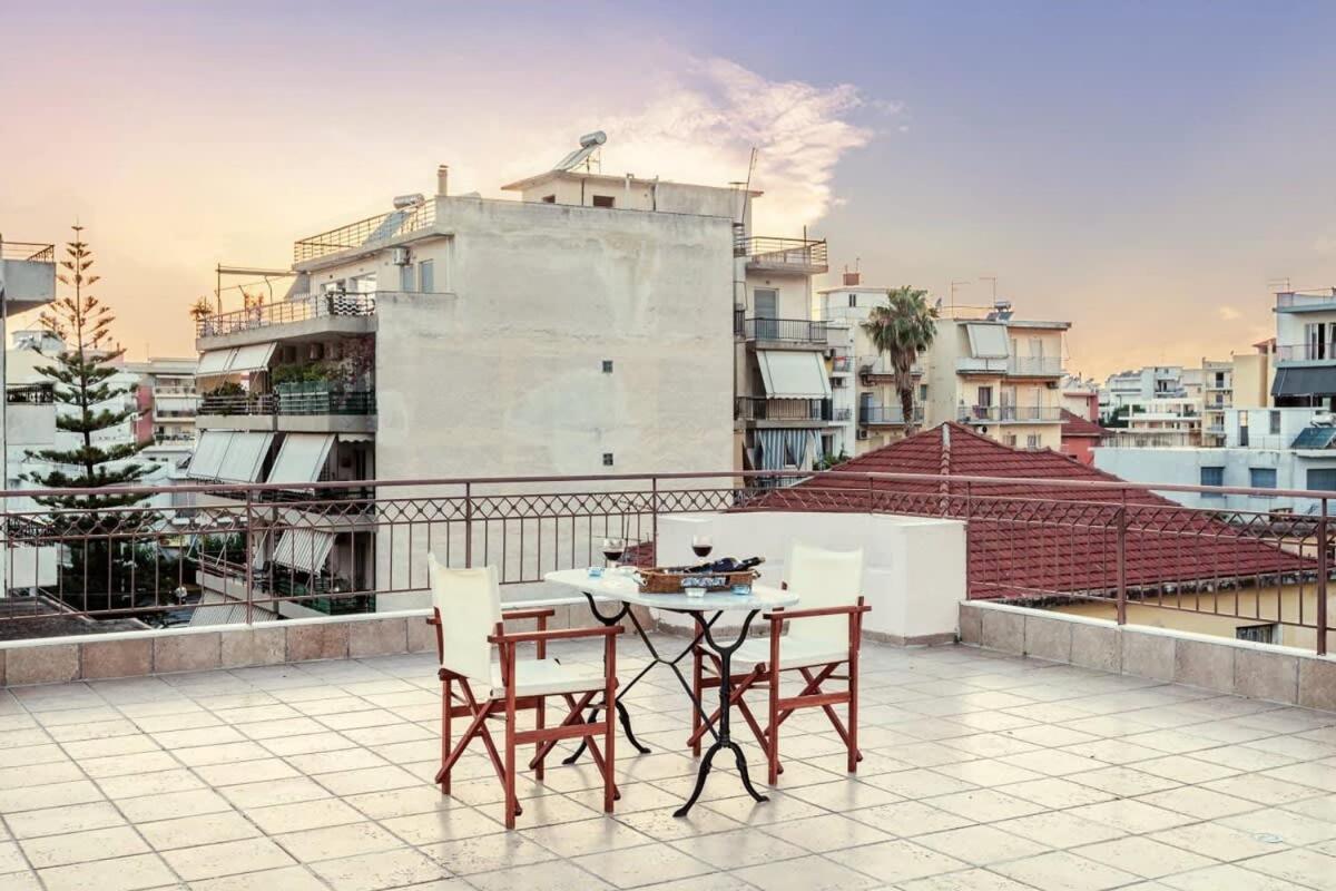 Spacious Urban Haven-Family Home, Perfect Location Каламата Экстерьер фото